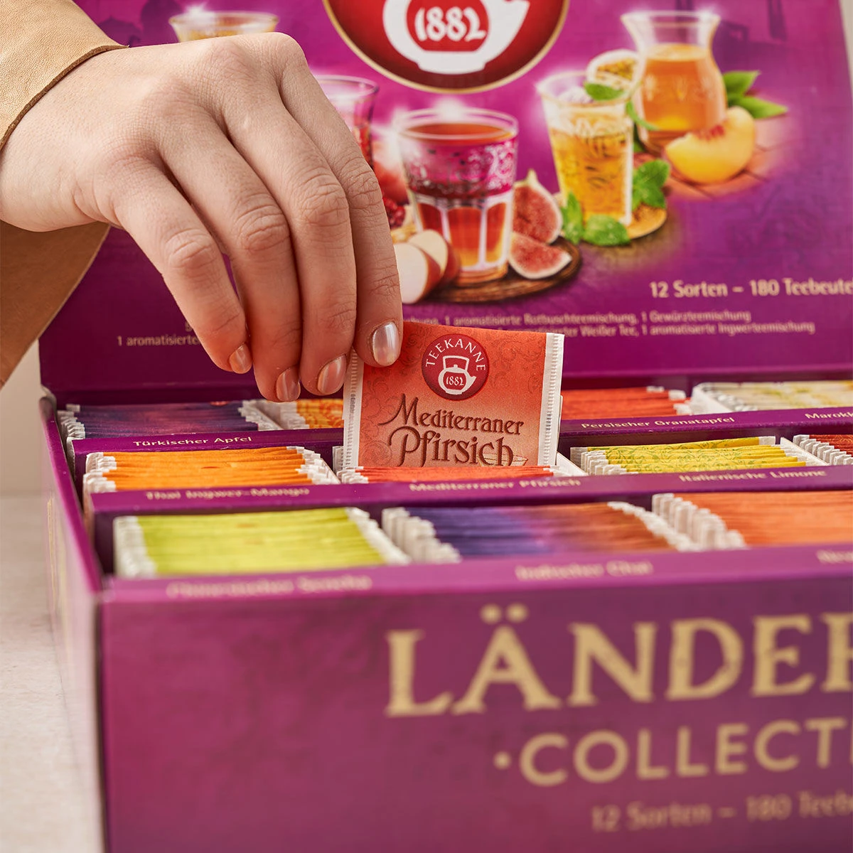 Teebeutel aus Sortiments-Box